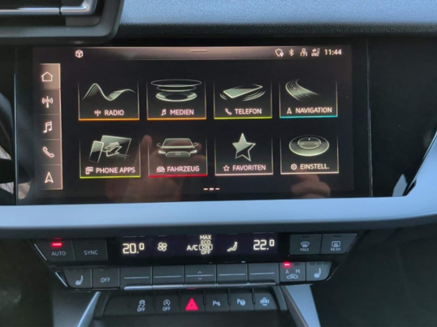 Bild über Audi A3 Sportback advanced 35 TFSI Schaltgetriebe - für weitere Informationen kontaktieren Sie den Audi Partner