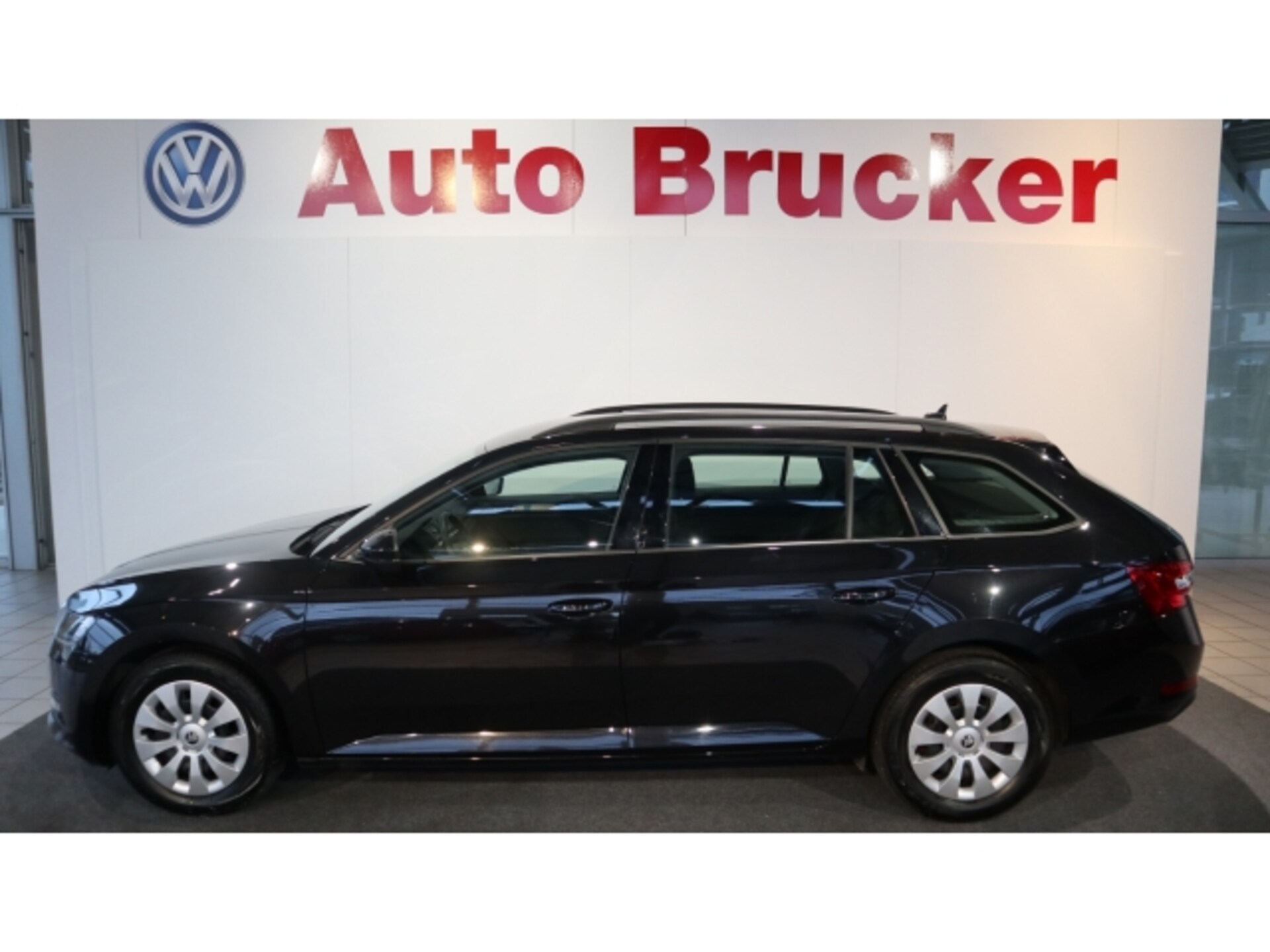 Skoda Superb Combi Active