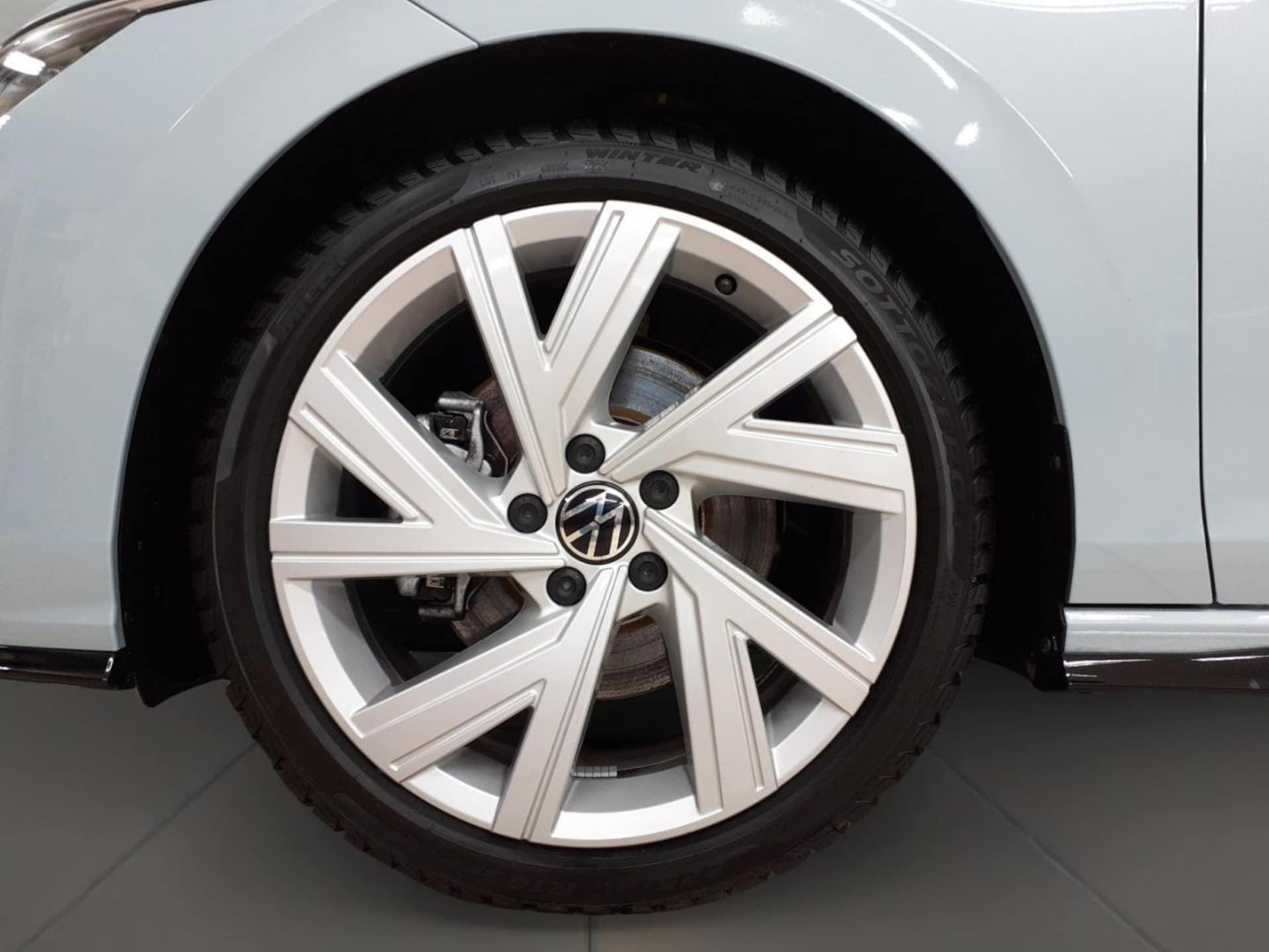 Volkswagen Golf R-Line