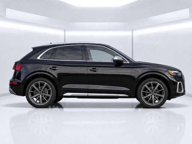 2022 Audi SQ5