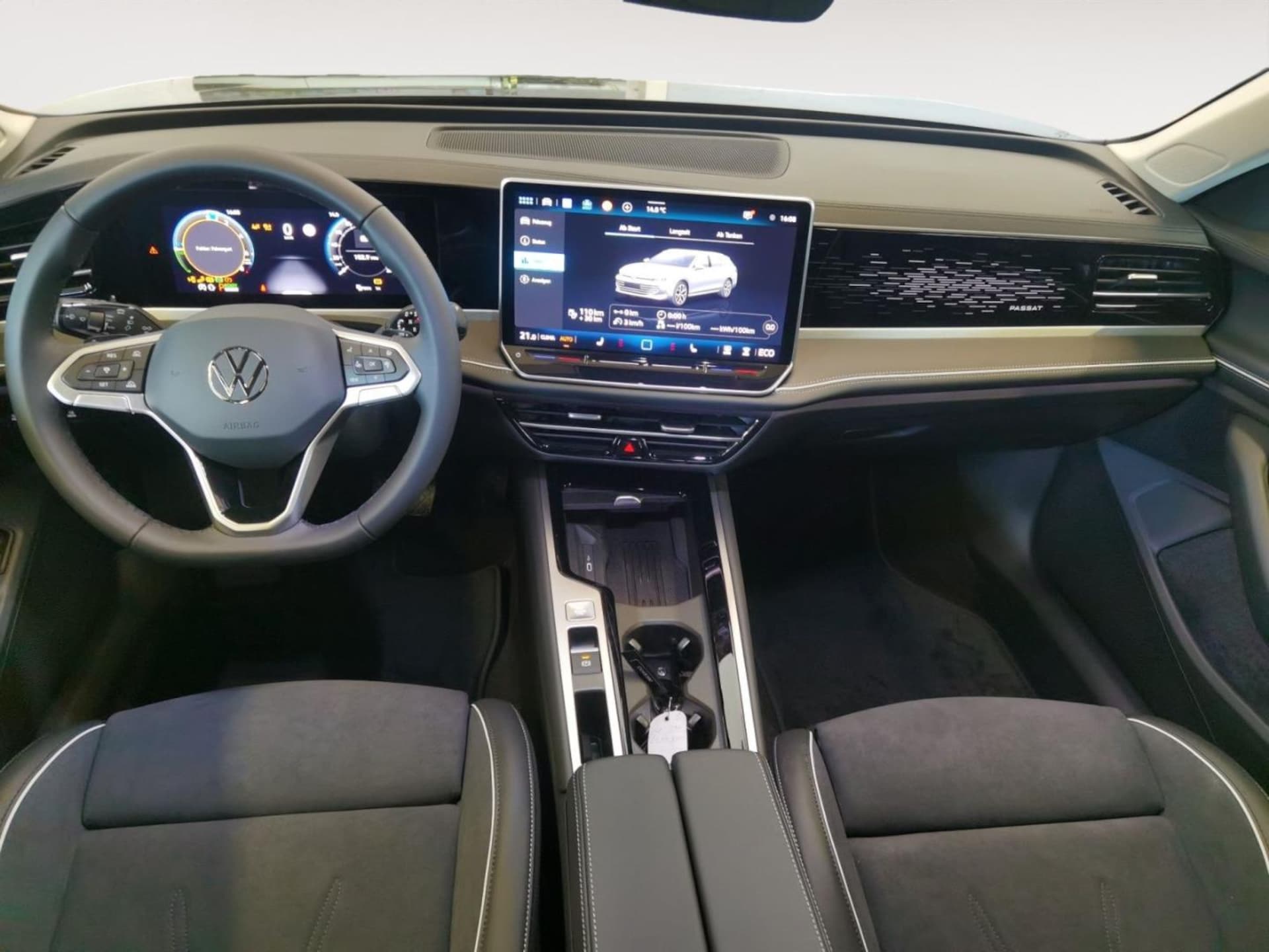 Volkswagen Passat Elegance