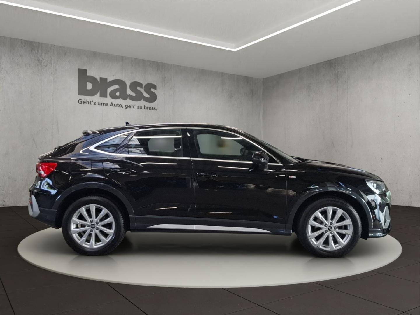 Bild über Audi Q3 Sportback S line 35 TDI S tronic - für weitere Informationen kontaktieren Sie den Audi Partner