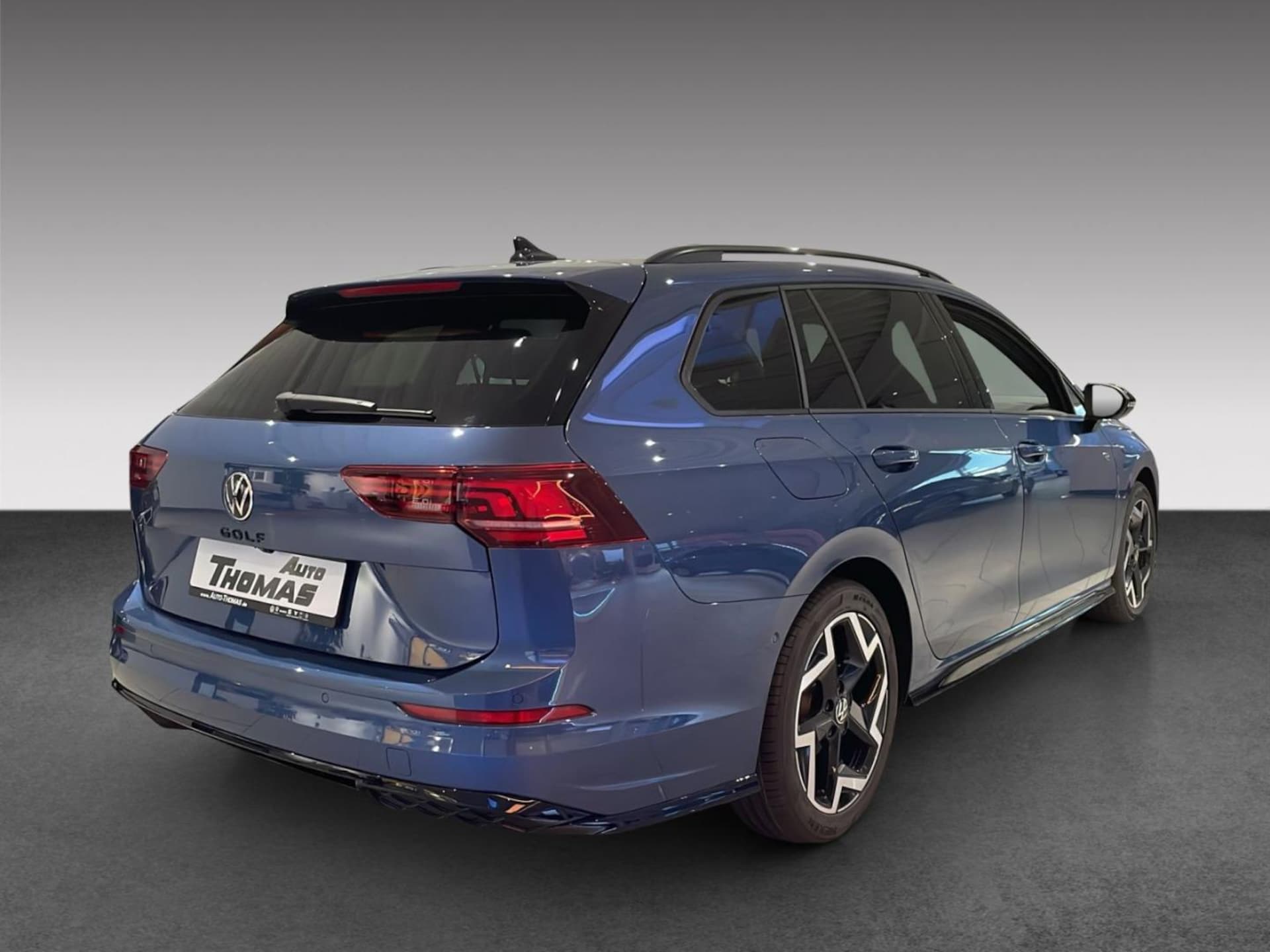 Volkswagen Golf Variant R-Line