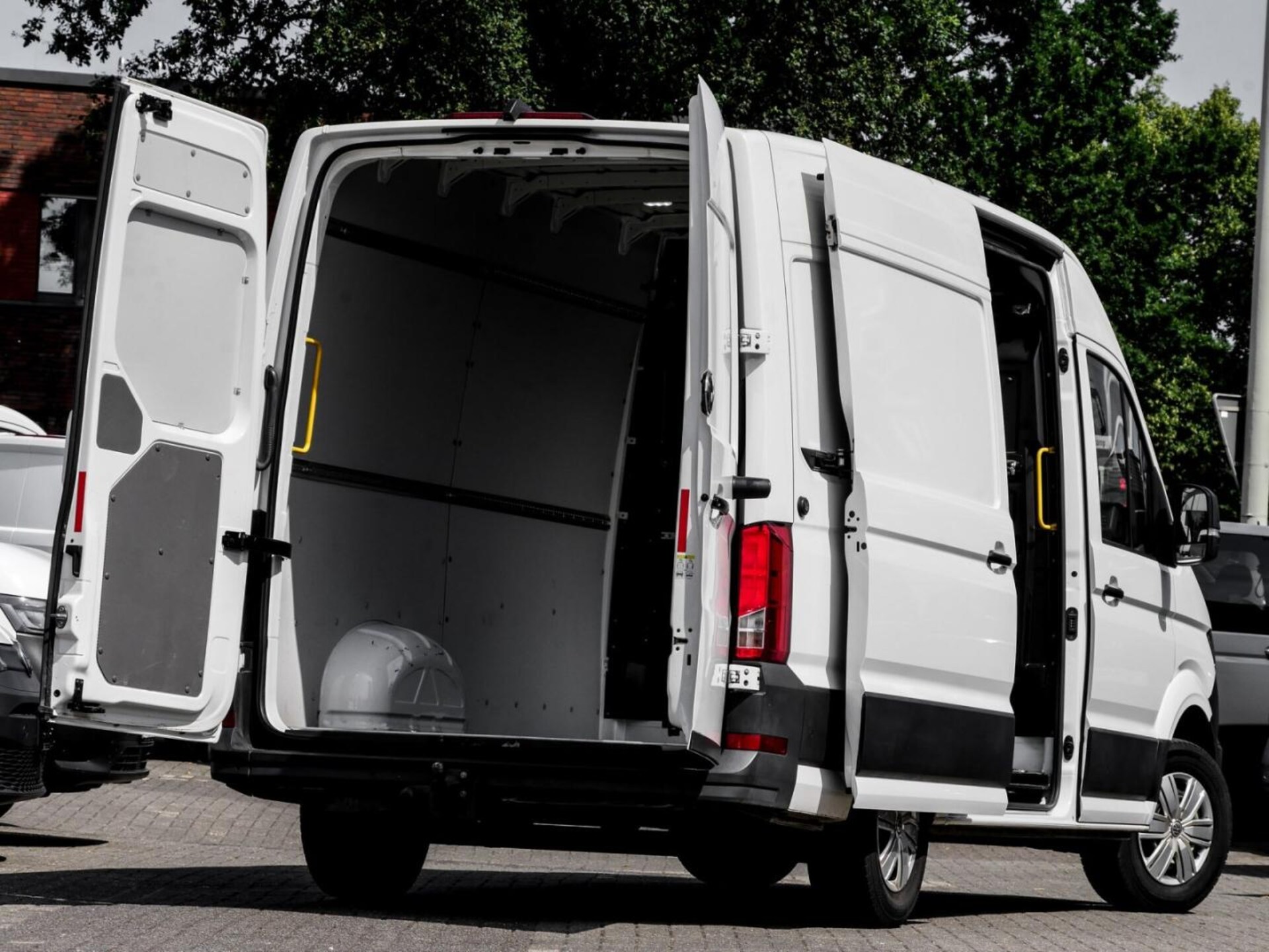 Volkswagen Crafter Kasten mittlerer Radstand