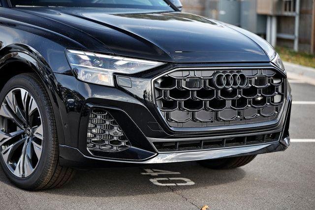 2026 Audi Q8