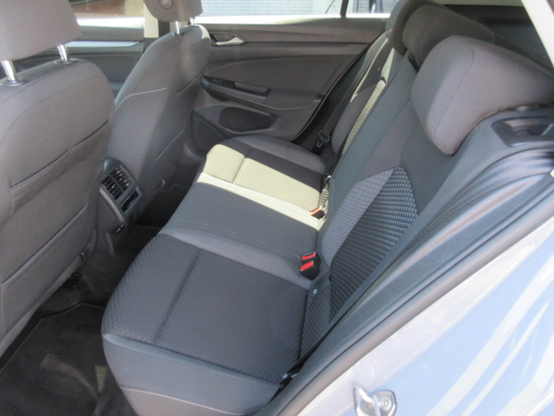 Volkswagen Golf Active
