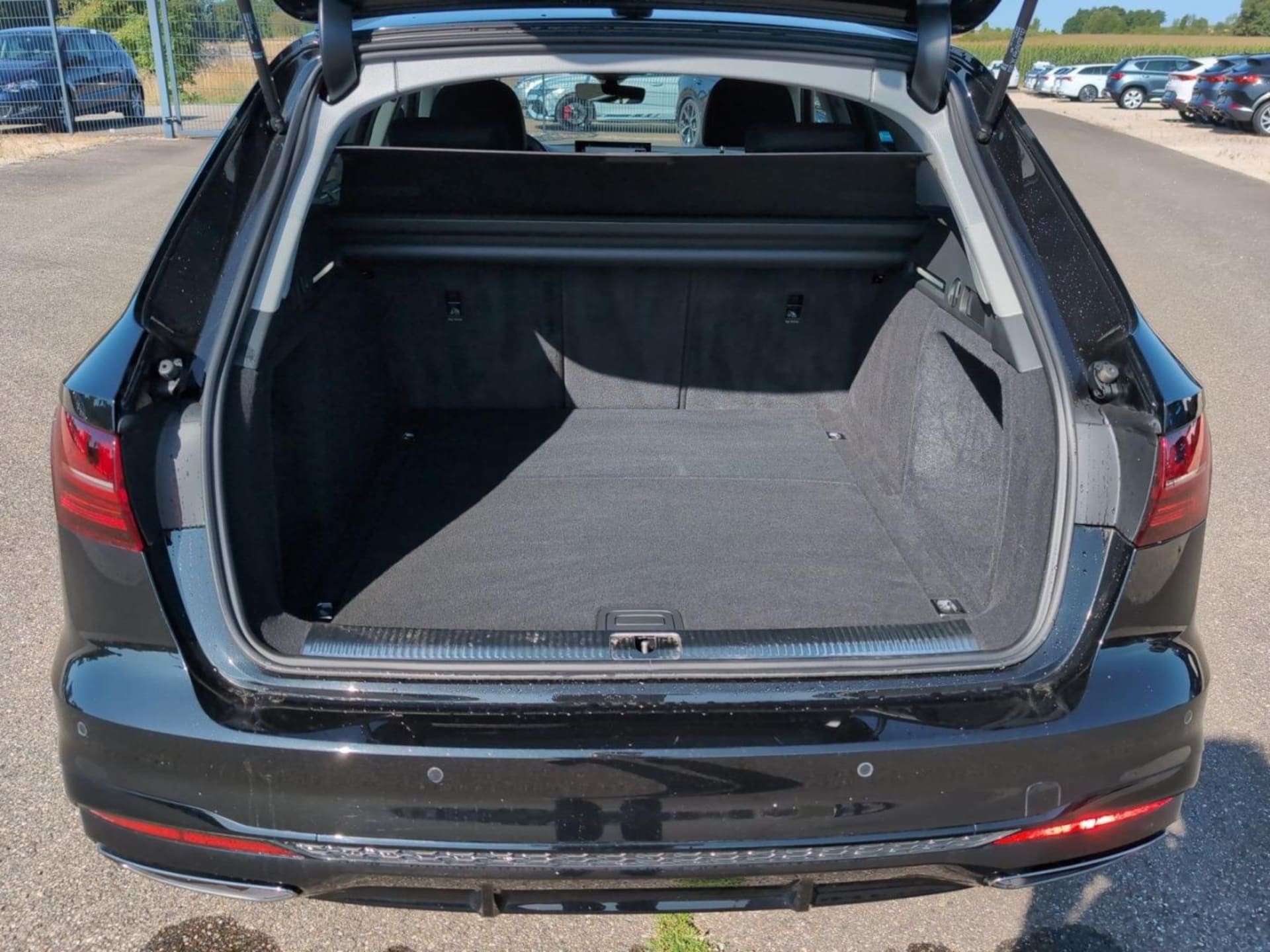 Audi A4 Avant S line