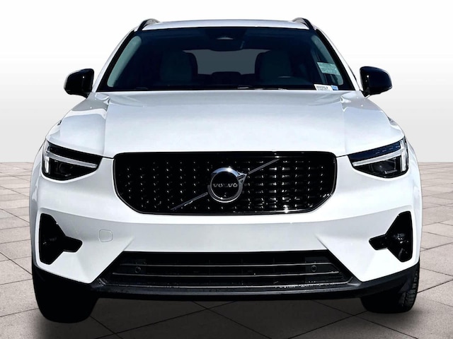 2026 Volvo XC40