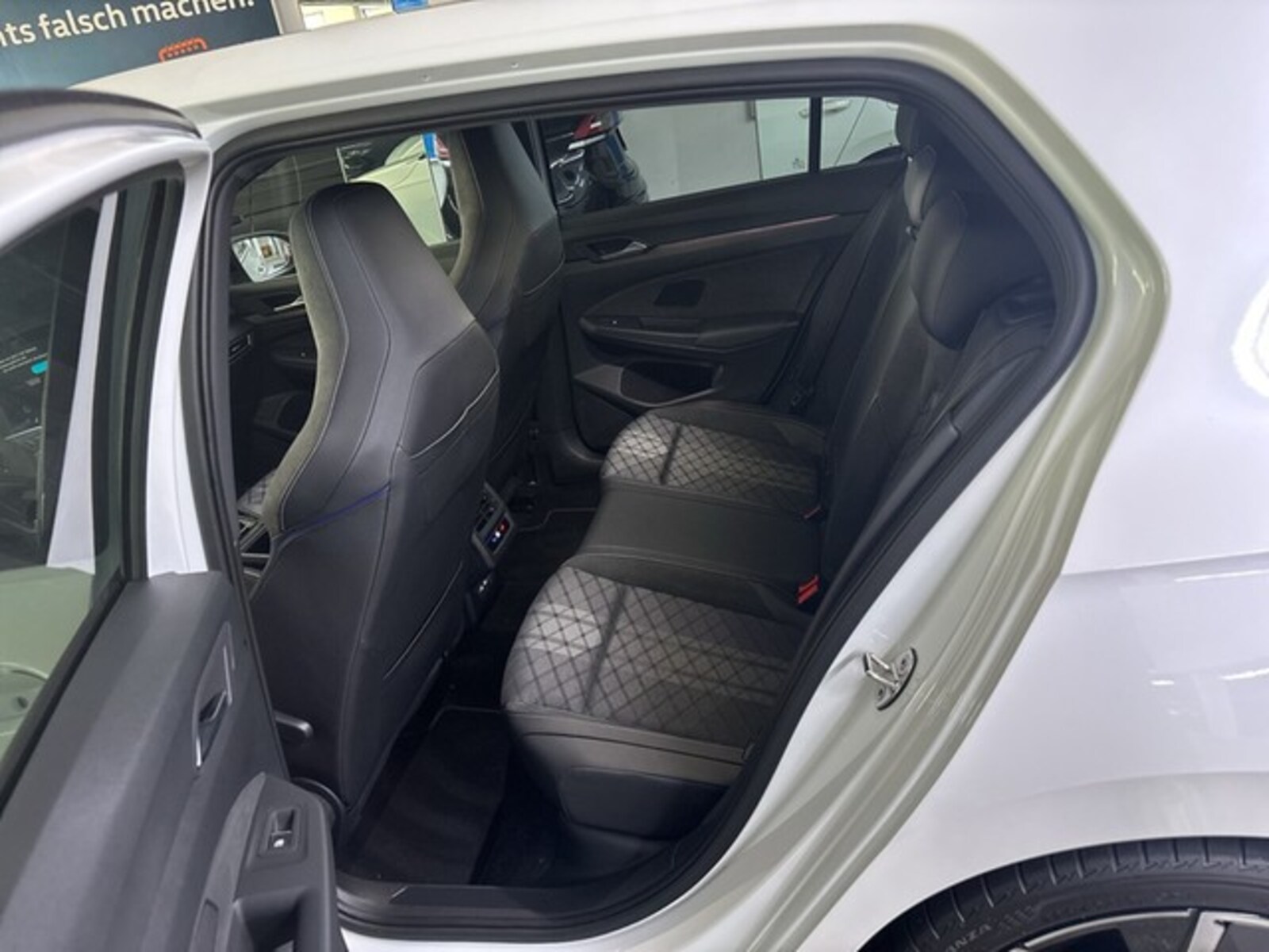 Volkswagen Golf – Bild 10