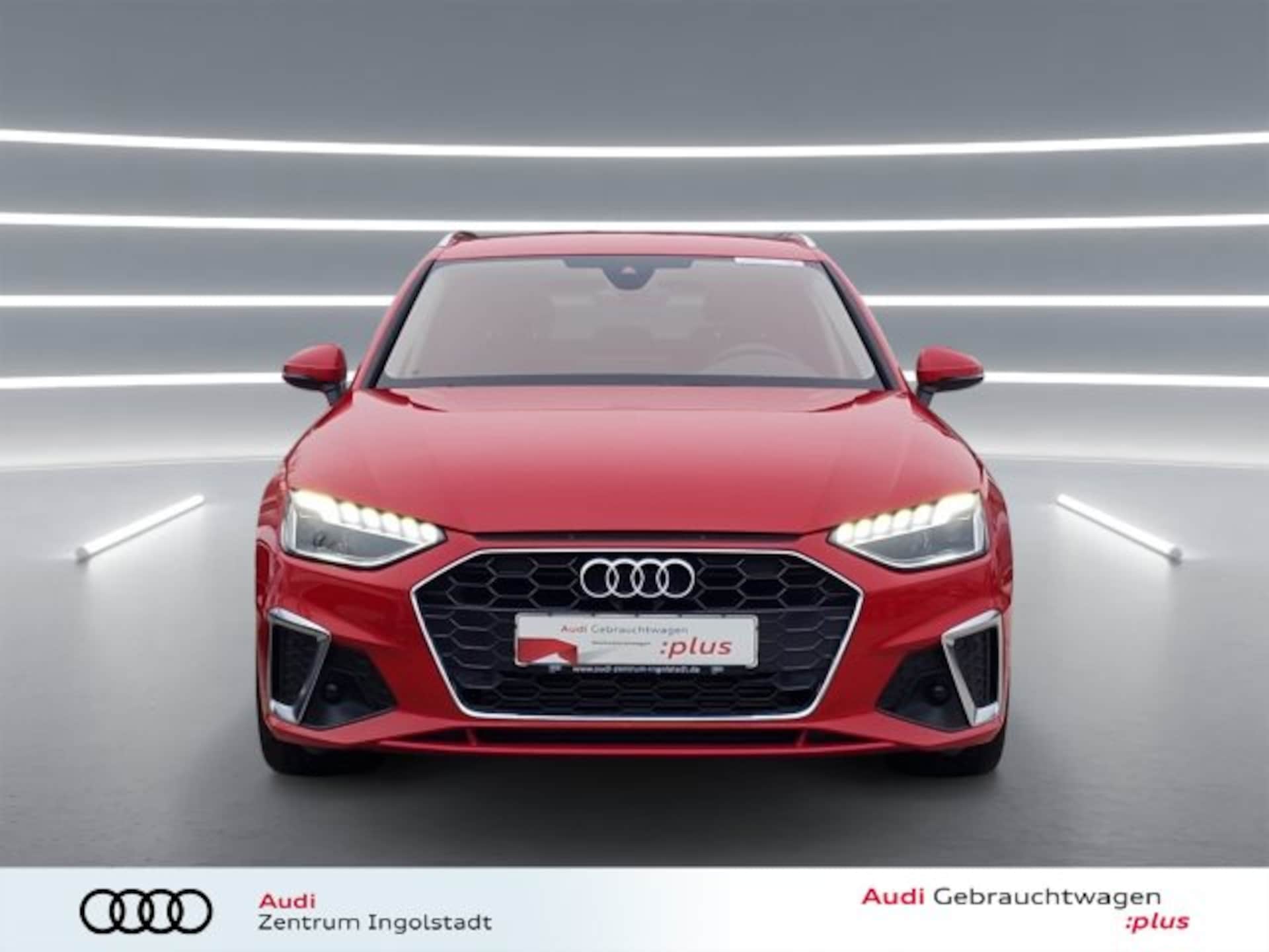 Audi A4 Avant S line