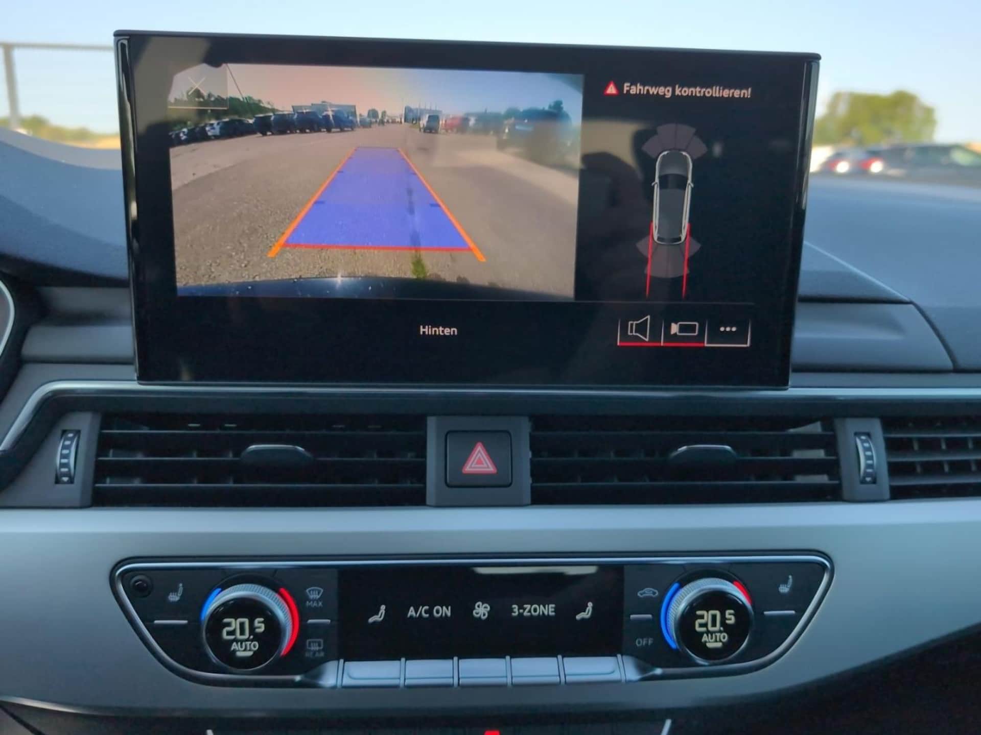 Audi A4 Avant S line