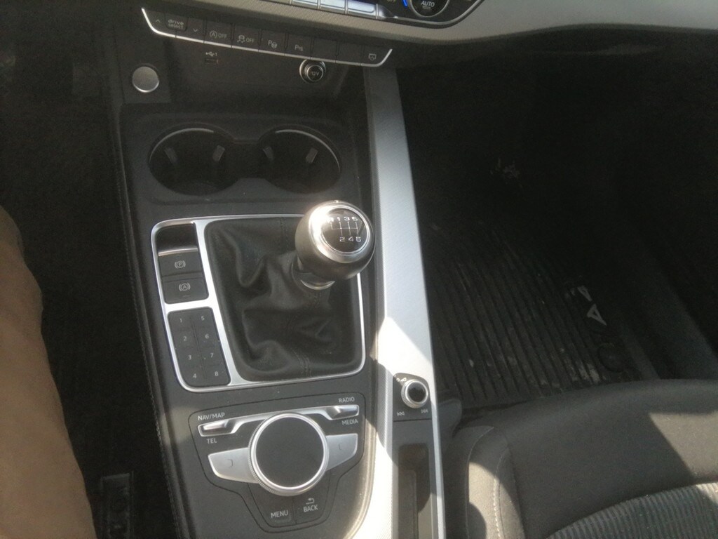 Image about Audi A4 Avant design 2.0 TFSI ultra 6-Gang