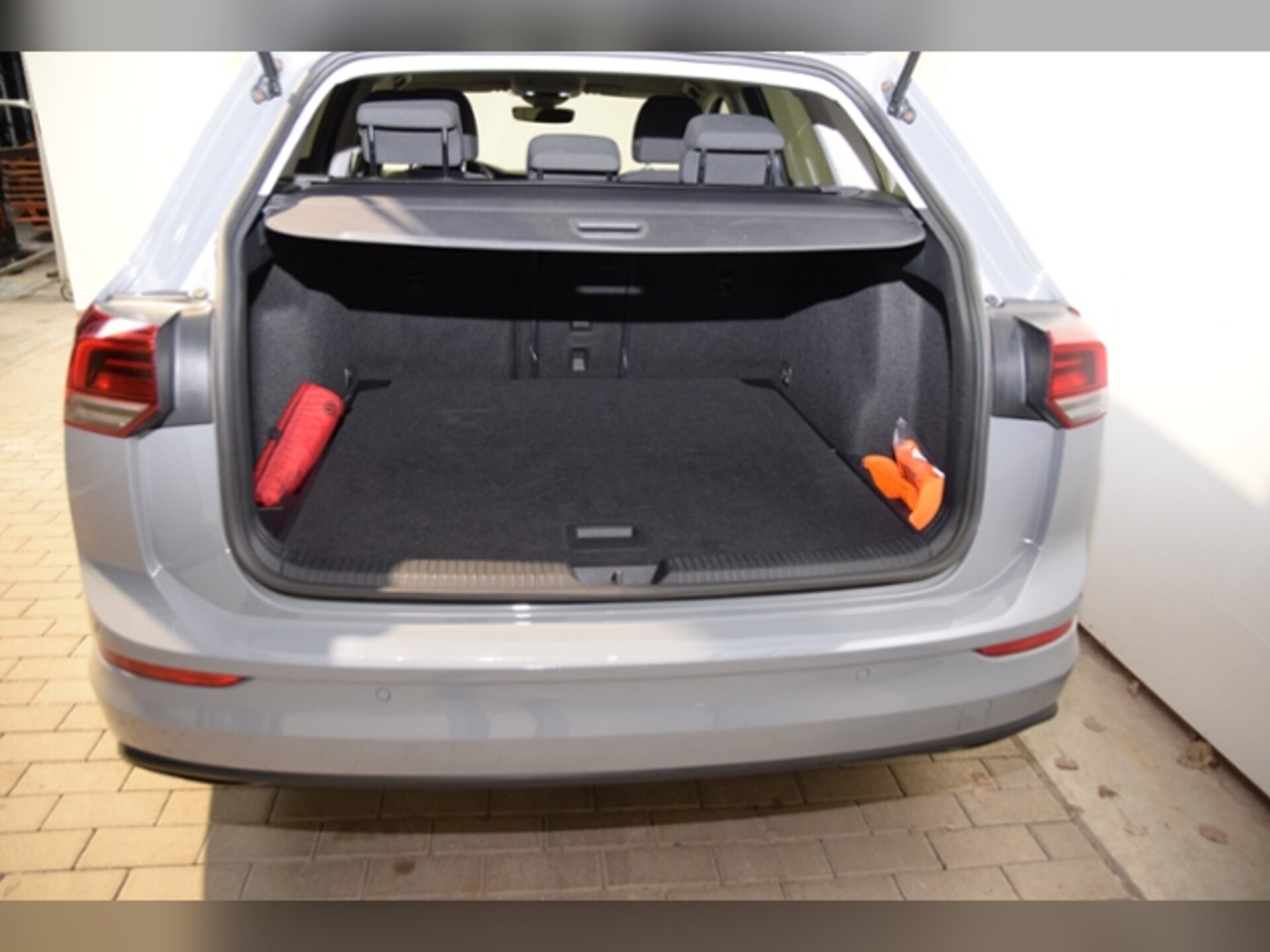 Volkswagen Golf Variant Life