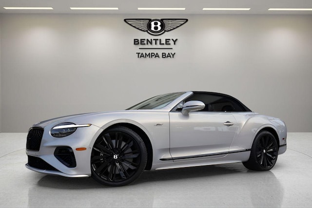 Photo of 2025 Bentley Continental GTC 