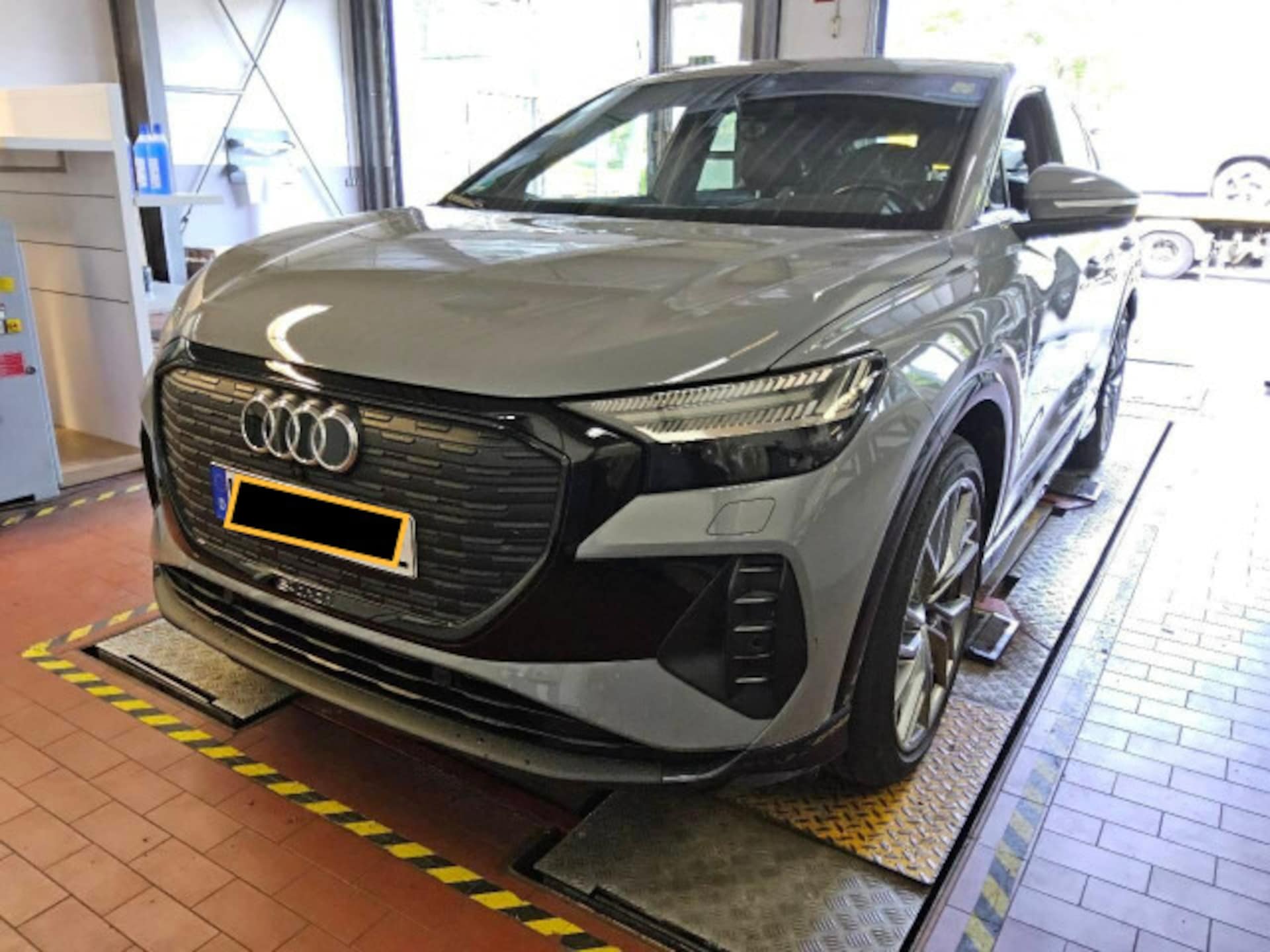 Audi Q4 Sportback e-tron