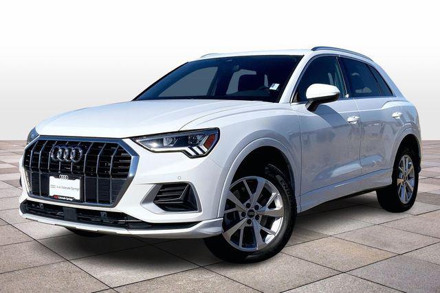 2023 Audi Q3 40 TFSI Premium quattro's photo
