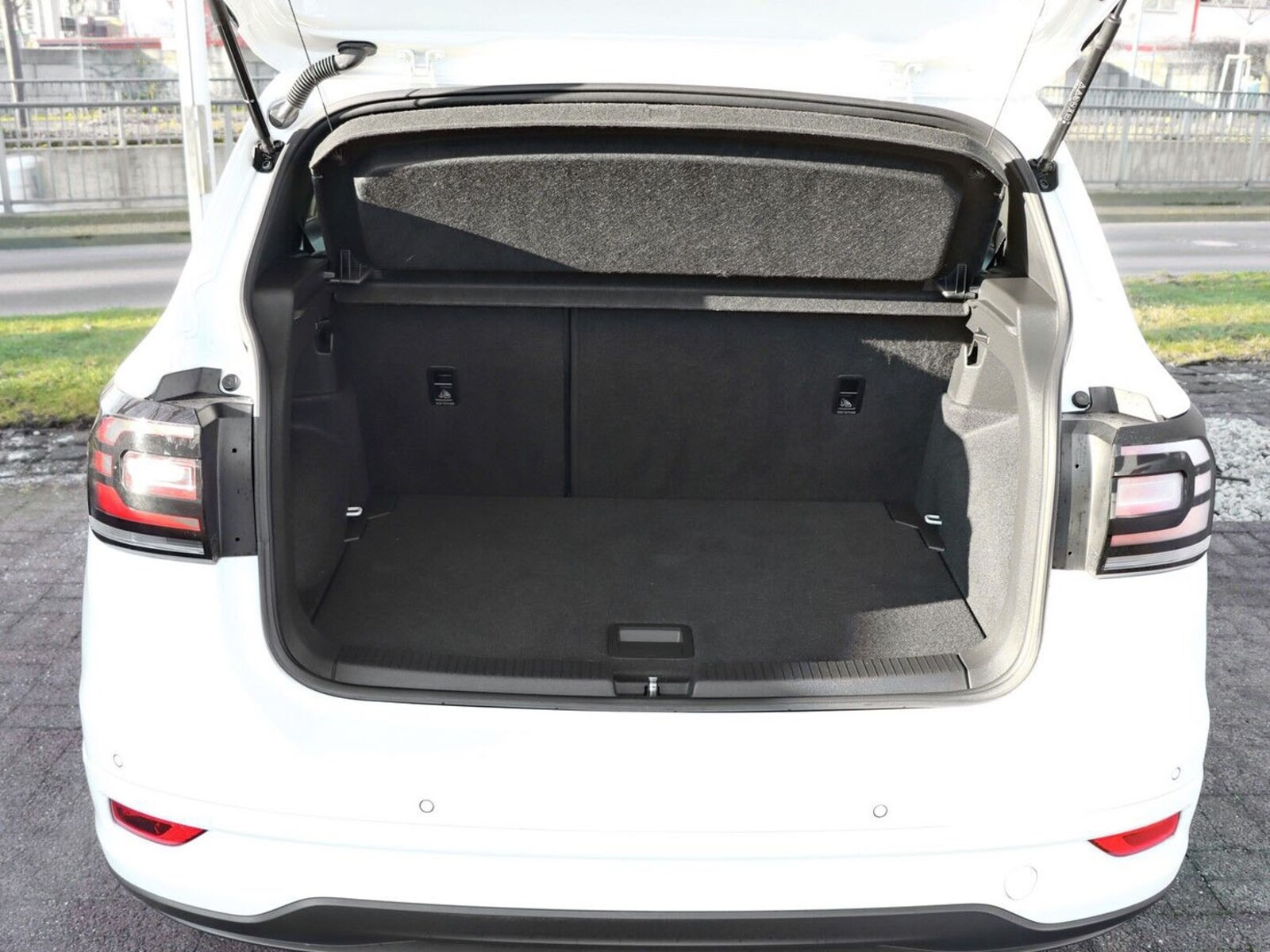 Volkswagen T-Cross – Bild 15