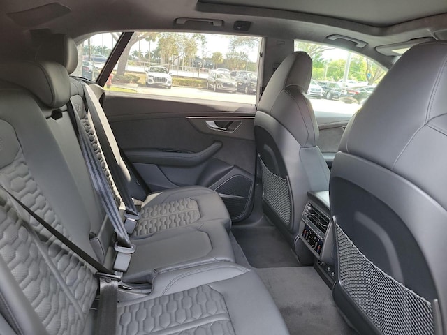 2026 Audi RS Q8 Base - Photo 21