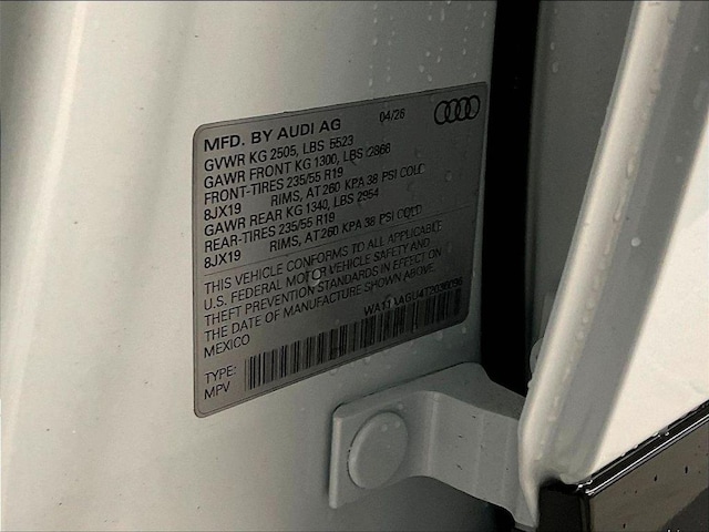 2026 Audi Q5 Premium - Photo 8