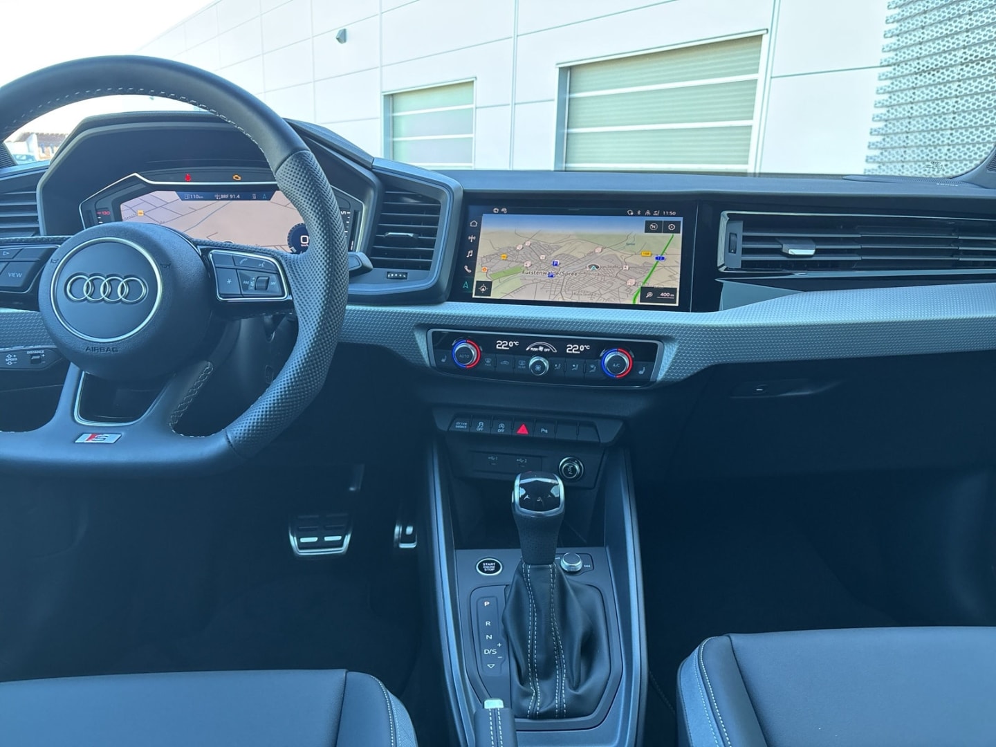 Bild über Audi A1 allstreet 35 TFSI S tronic - für weitere Informationen kontaktieren Sie den Audi Partner