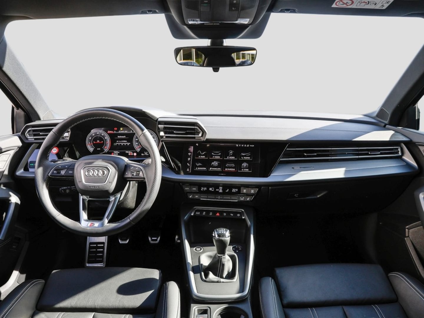 Bild über Audi A3 Limousine TFSI Schaltgetriebe - für weitere Informationen kontaktieren Sie den Audi Partner