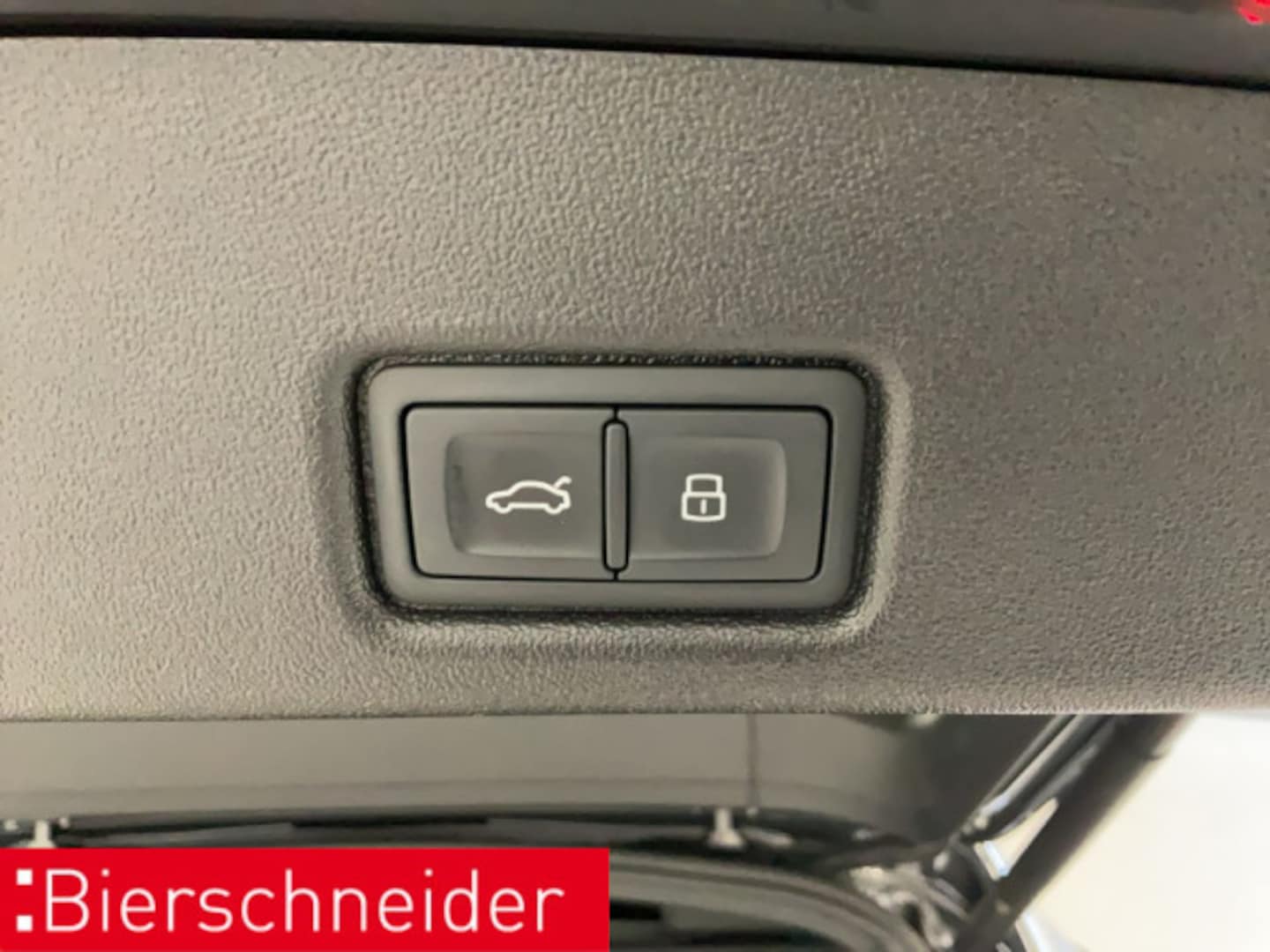 Bild über Audi SQ5 SUV TFSI 270 kW S tronic - für weitere Informationen kontaktieren Sie den Audi Partner