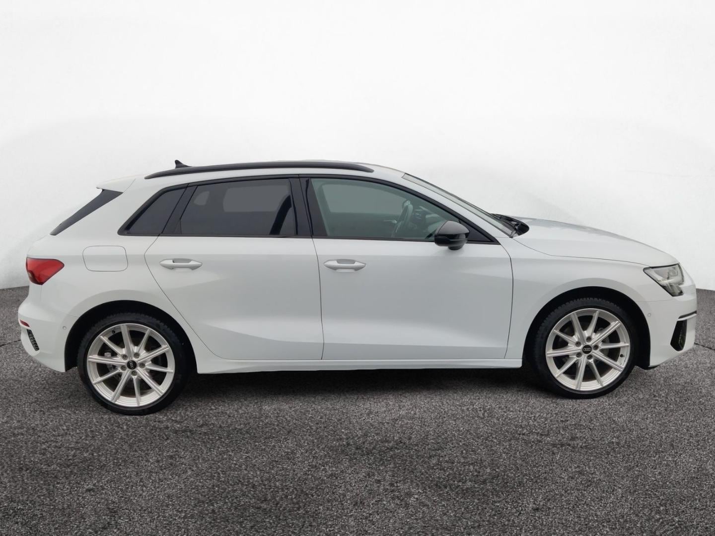 Bild über Audi A3 Sportback advanced 35 TFSI S tronic - für weitere Informationen kontaktieren Sie den Audi Partner