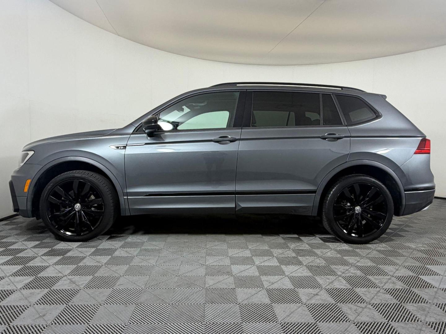 Used 2020 Volkswagen Tiguan SE R-LINE BLACK with VIN 3VV2B7AX7LM180605 for sale in Brentwood, TN