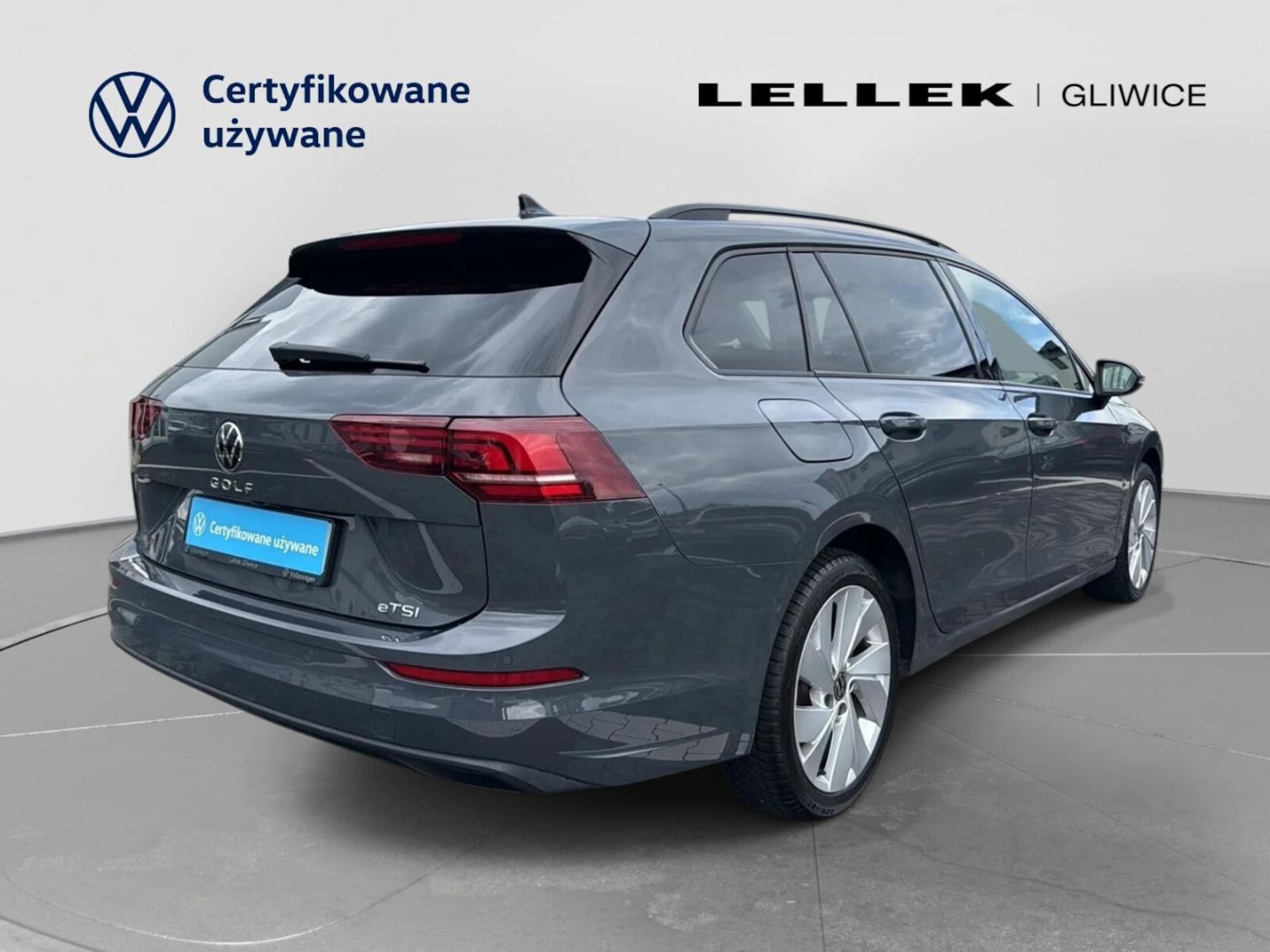 Volkswagen Golf Variant Life