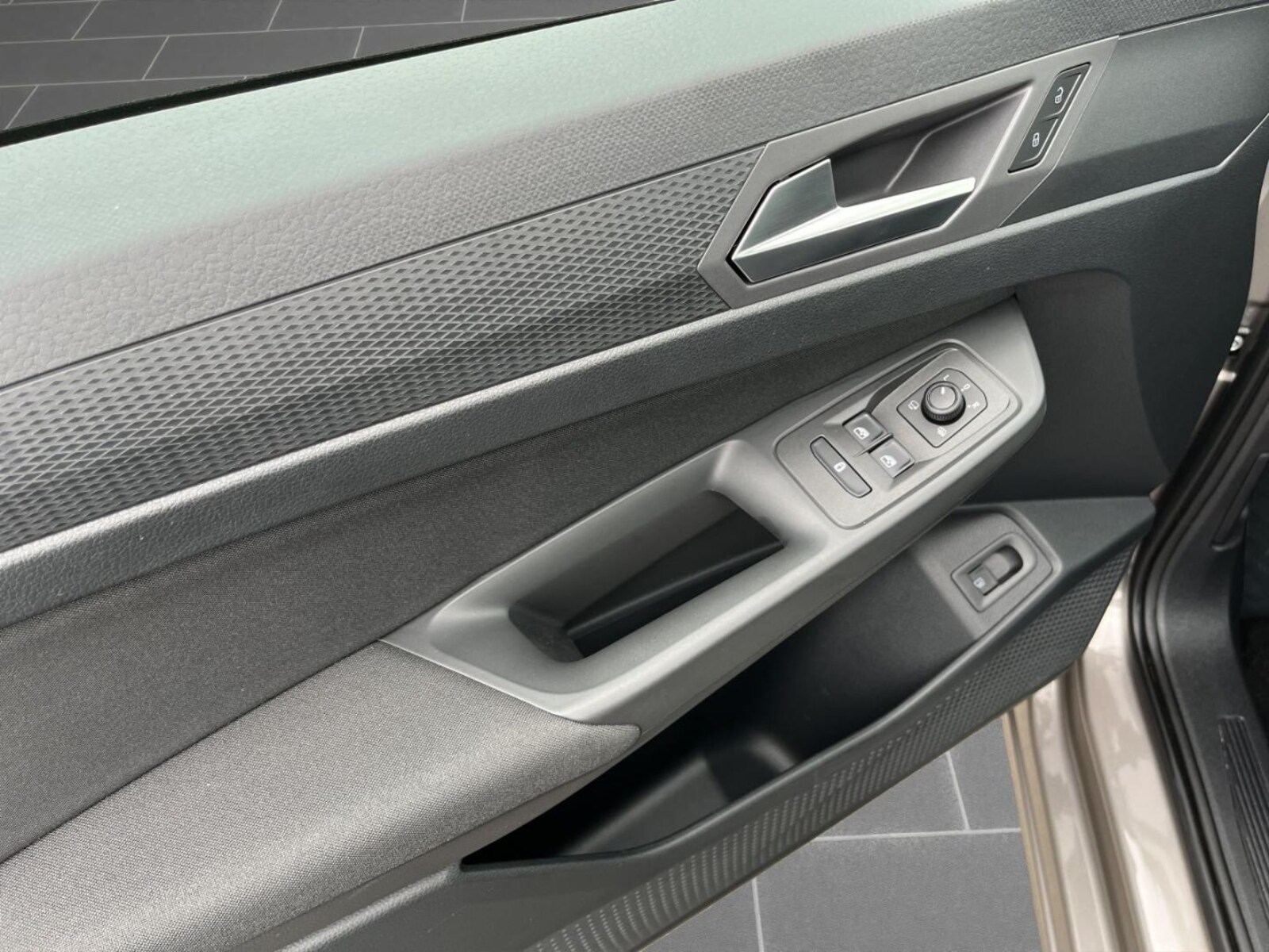 Volkswagen Caddy Maxi – Bild 13