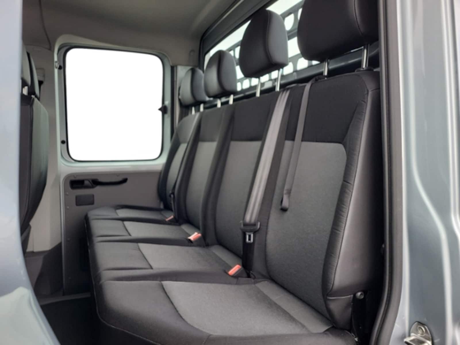 Volkswagen Crafter Doppelkabine langer Radstand – Bild 13