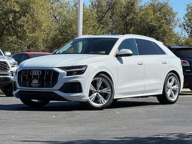 Photo of 2023 Audi Q8