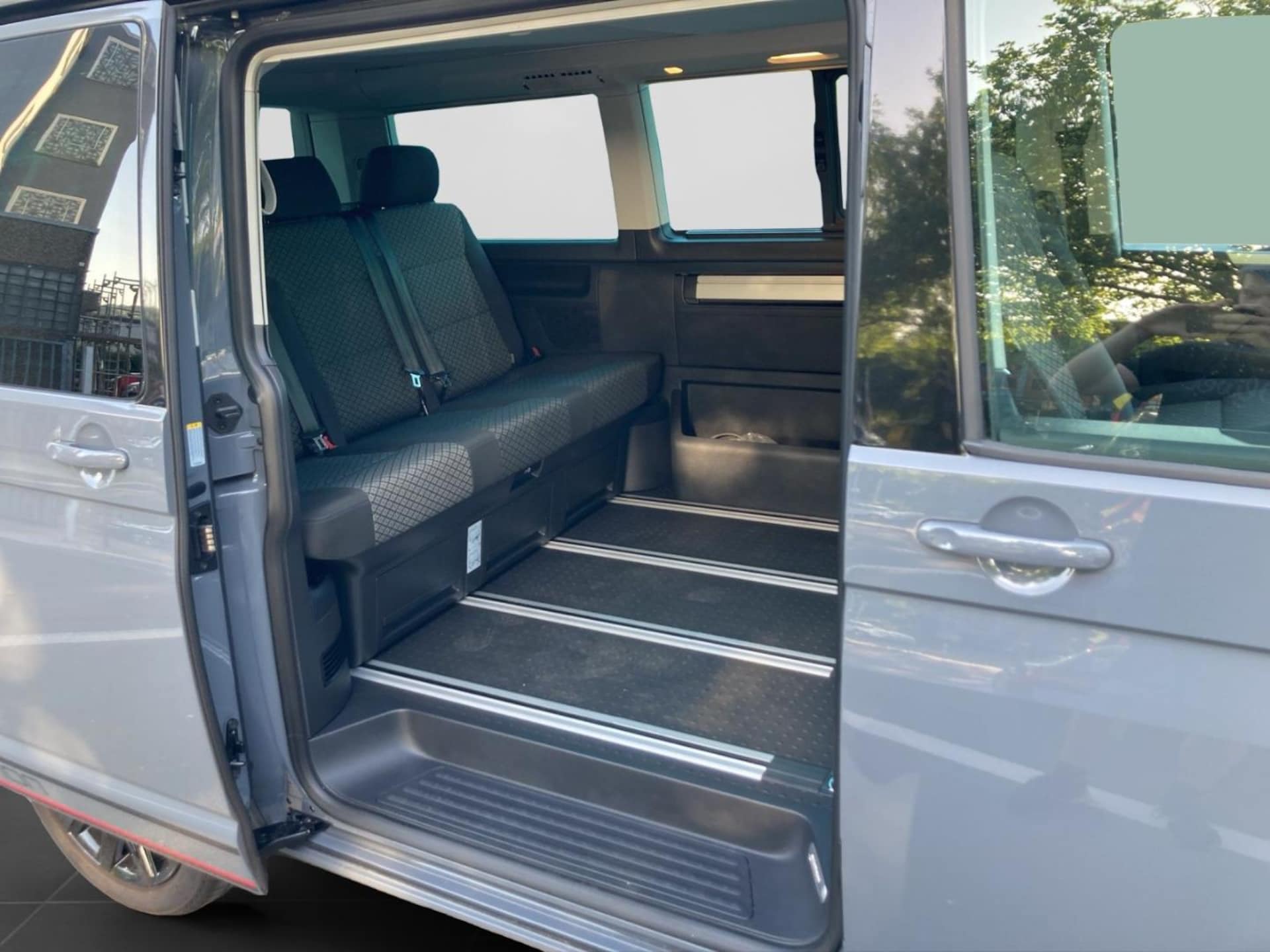 Volkswagen T6.1 California Beach