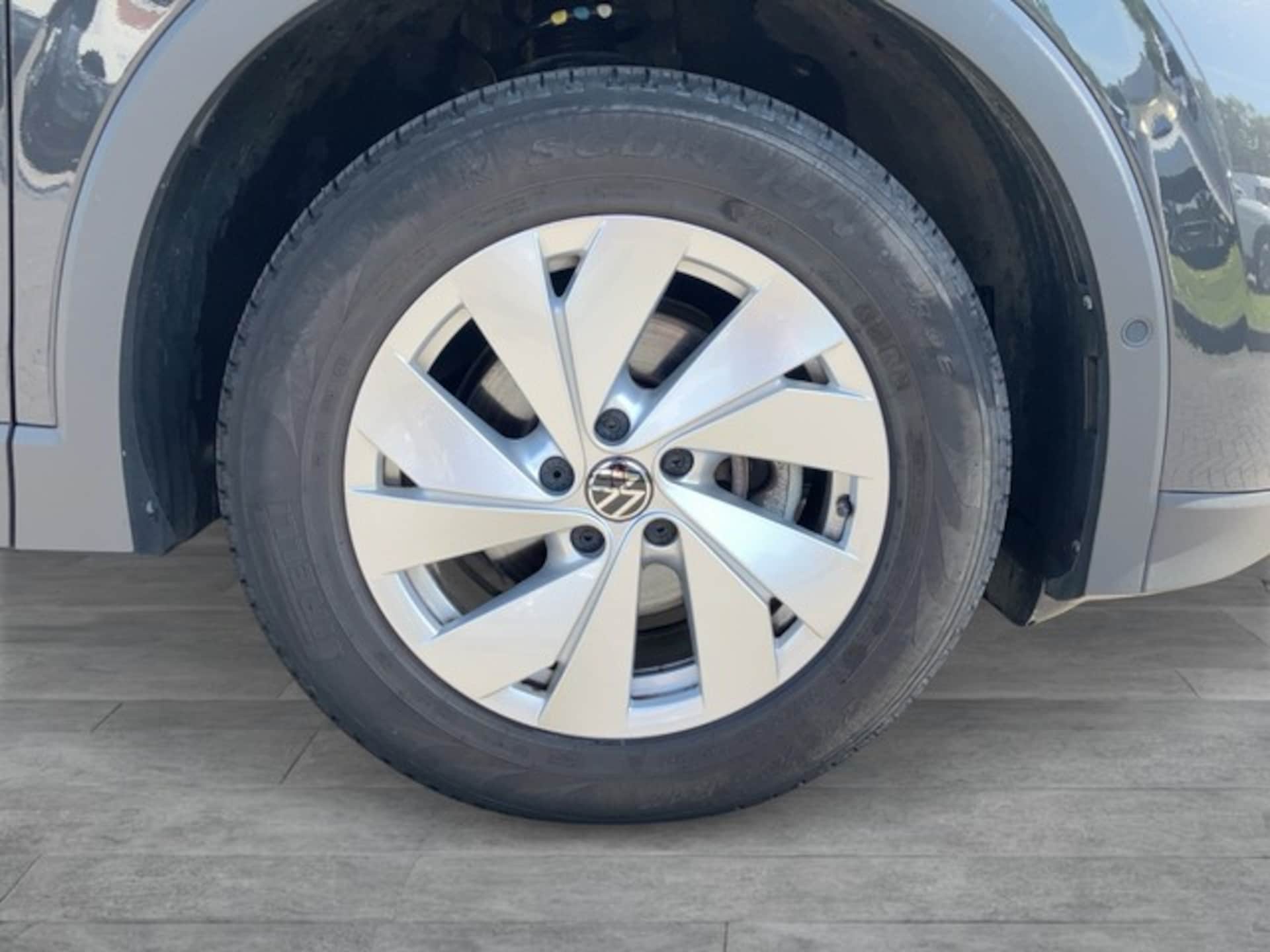 Volkswagen Tiguan Basis-Modell