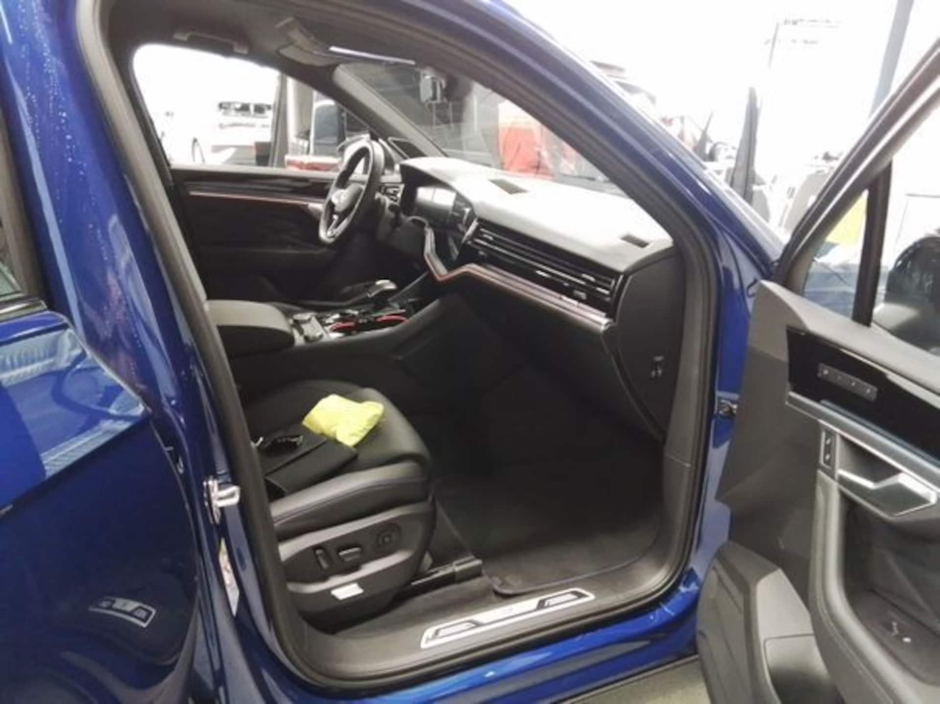Volkswagen Touareg R