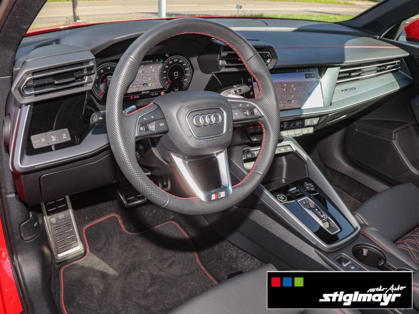Bild über Audi A3 Limousine TFSI quattro S tronic - für weitere Informationen kontaktieren Sie den Audi Partner