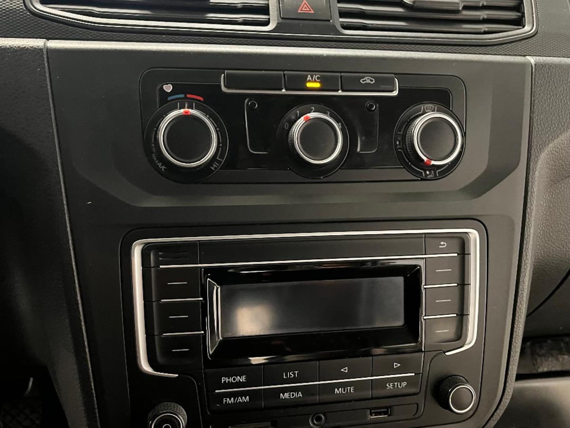 Volkswagen Caddy Maxi Kasten Basis-Modell