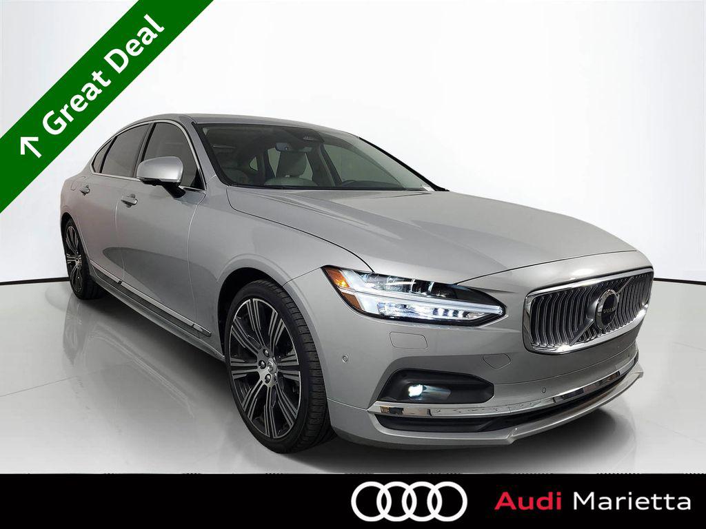 2023 Volvo S90 B6 Plus AWD's photo