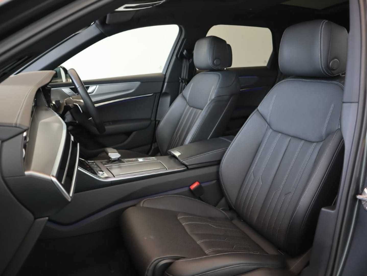 Audi A6 Avant 40 TDI quattro sport 150(204) kW(PS) S tronic for more details contact your dealer