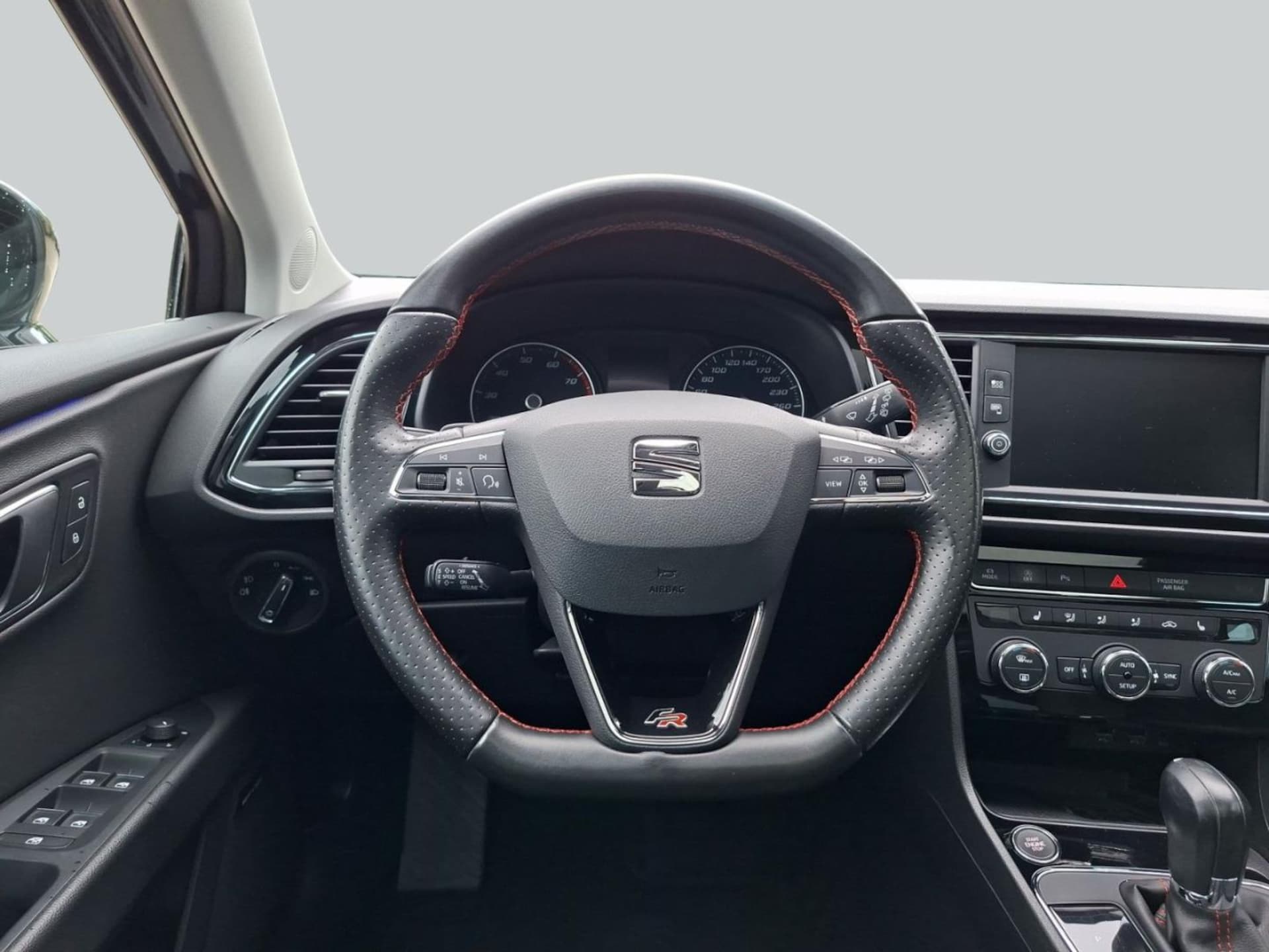SEAT Leon Sportstourer FR