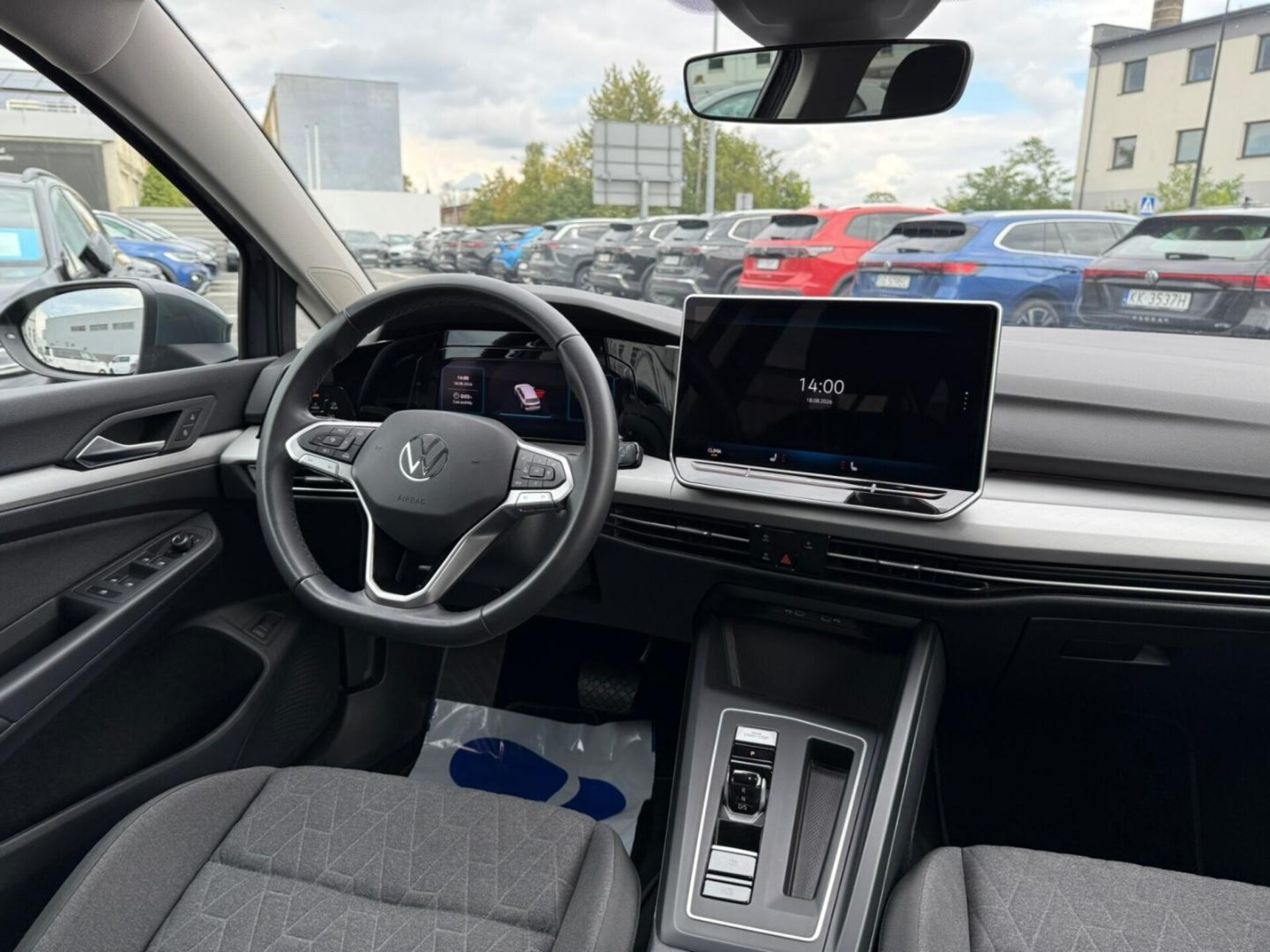 Volkswagen Golf Variant Life