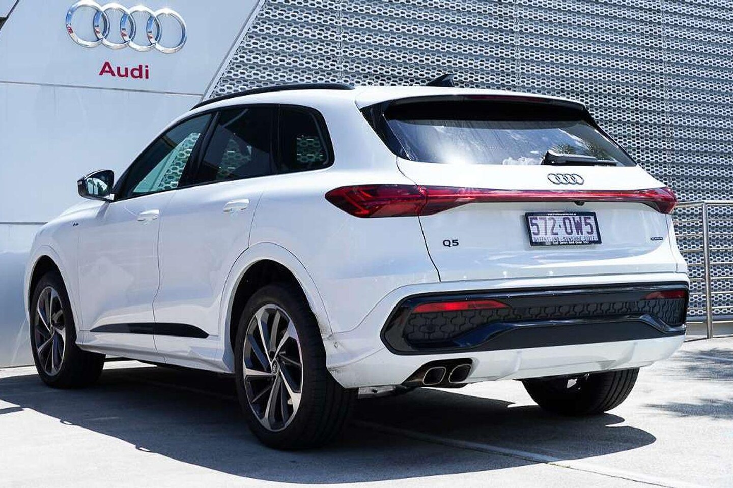 Image about Audi Q5 SUV TDI quattro 150 kW sport