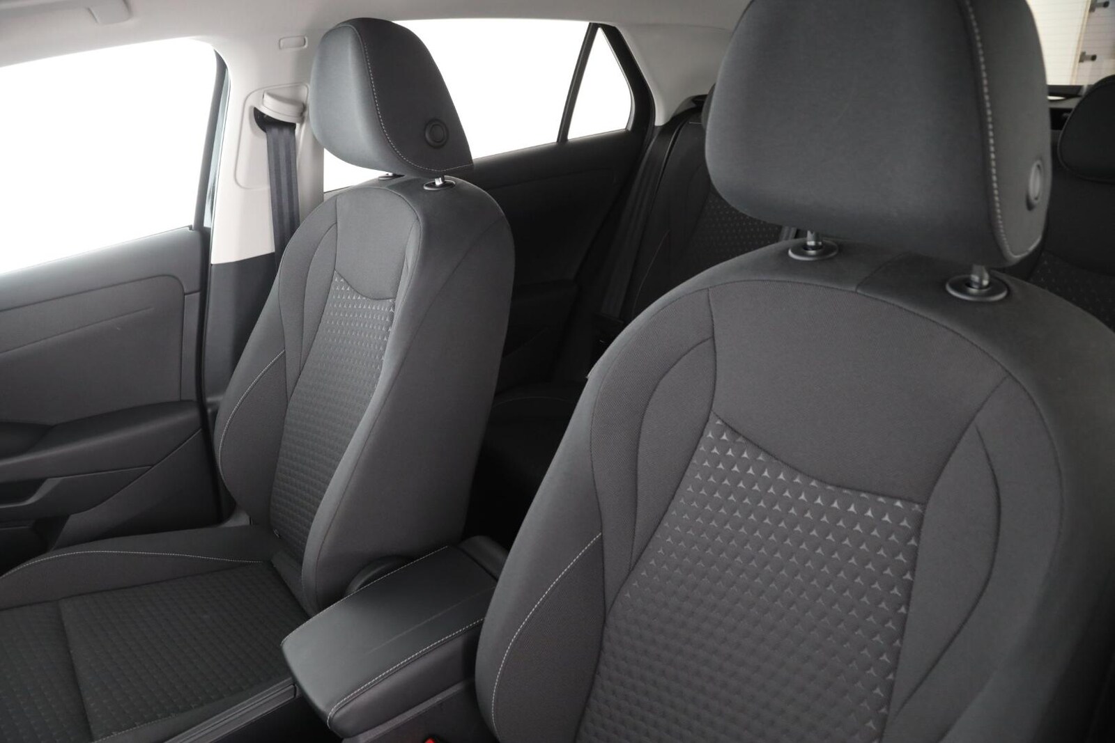 Volkswagen T-Roc – Bild 12