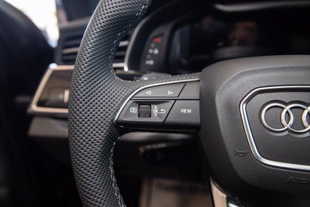 2026 Audi SQ7 Premium Plus - Photo 11