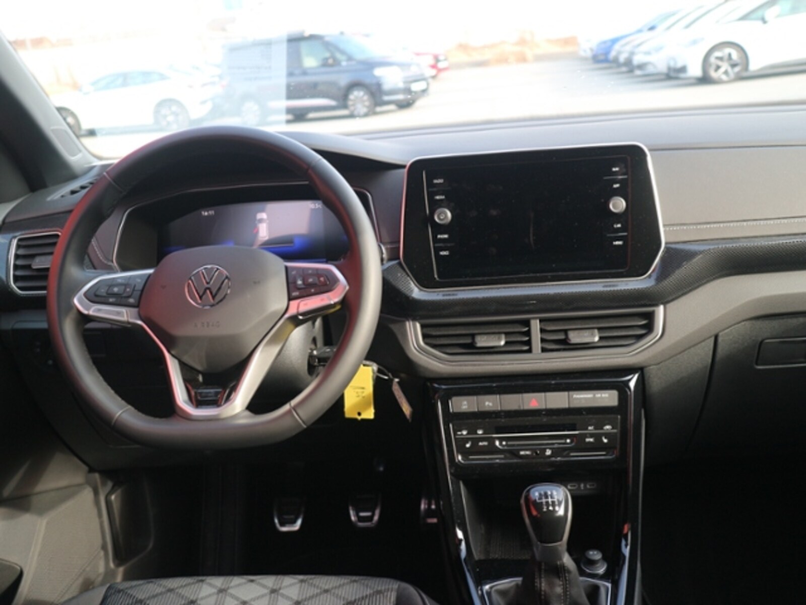 Volkswagen T-Cross – Bild 10
