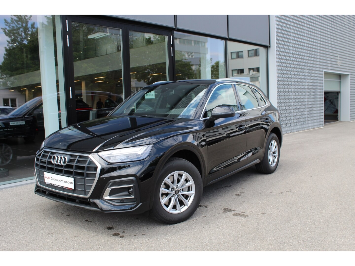 Image about Audi Q5 40 TDI quattro S tronic