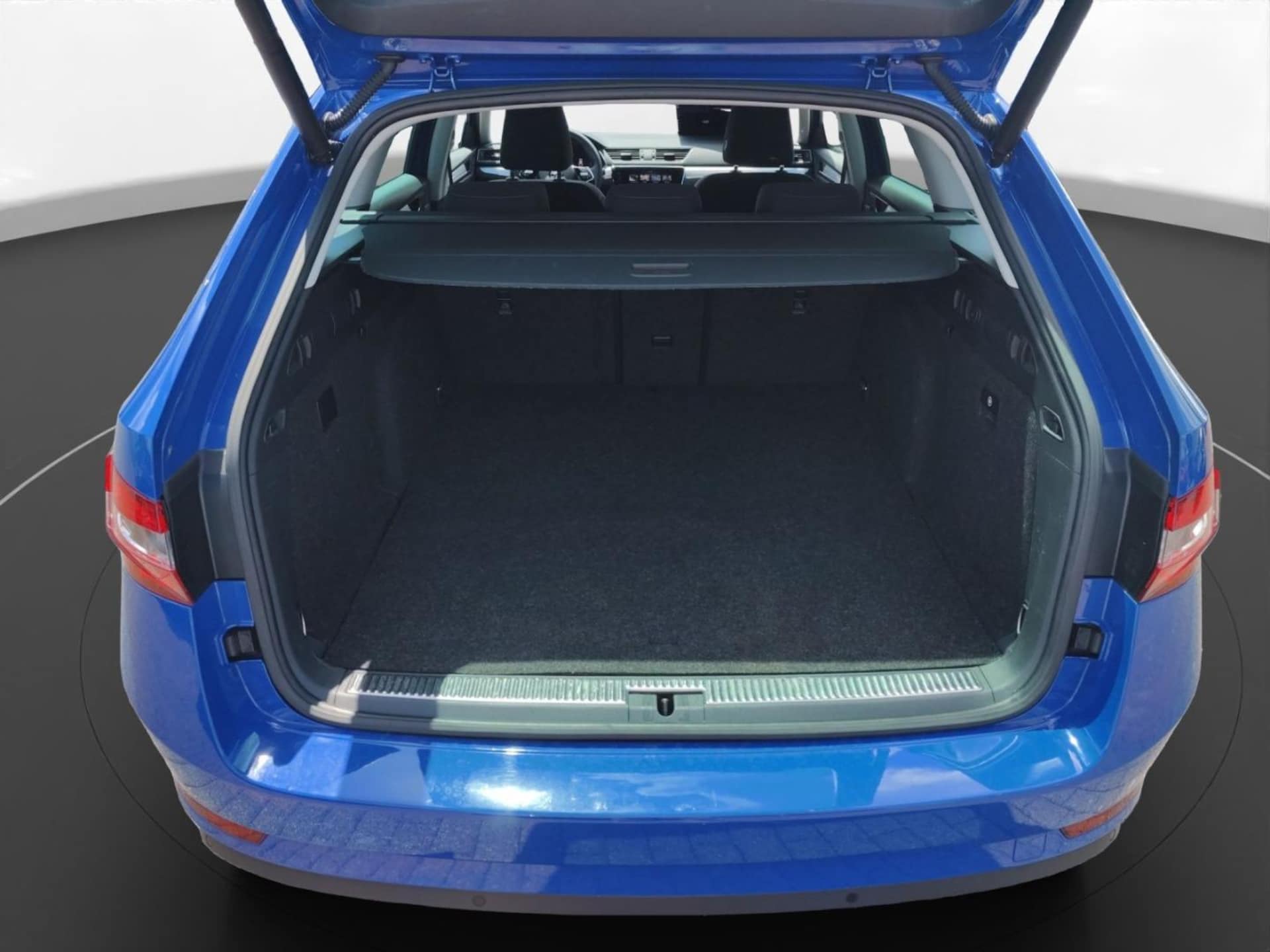 Skoda Superb Combi Ambition