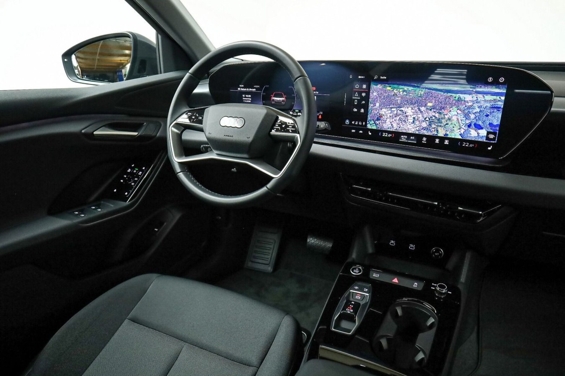 Audi Q6 SUV e-tron