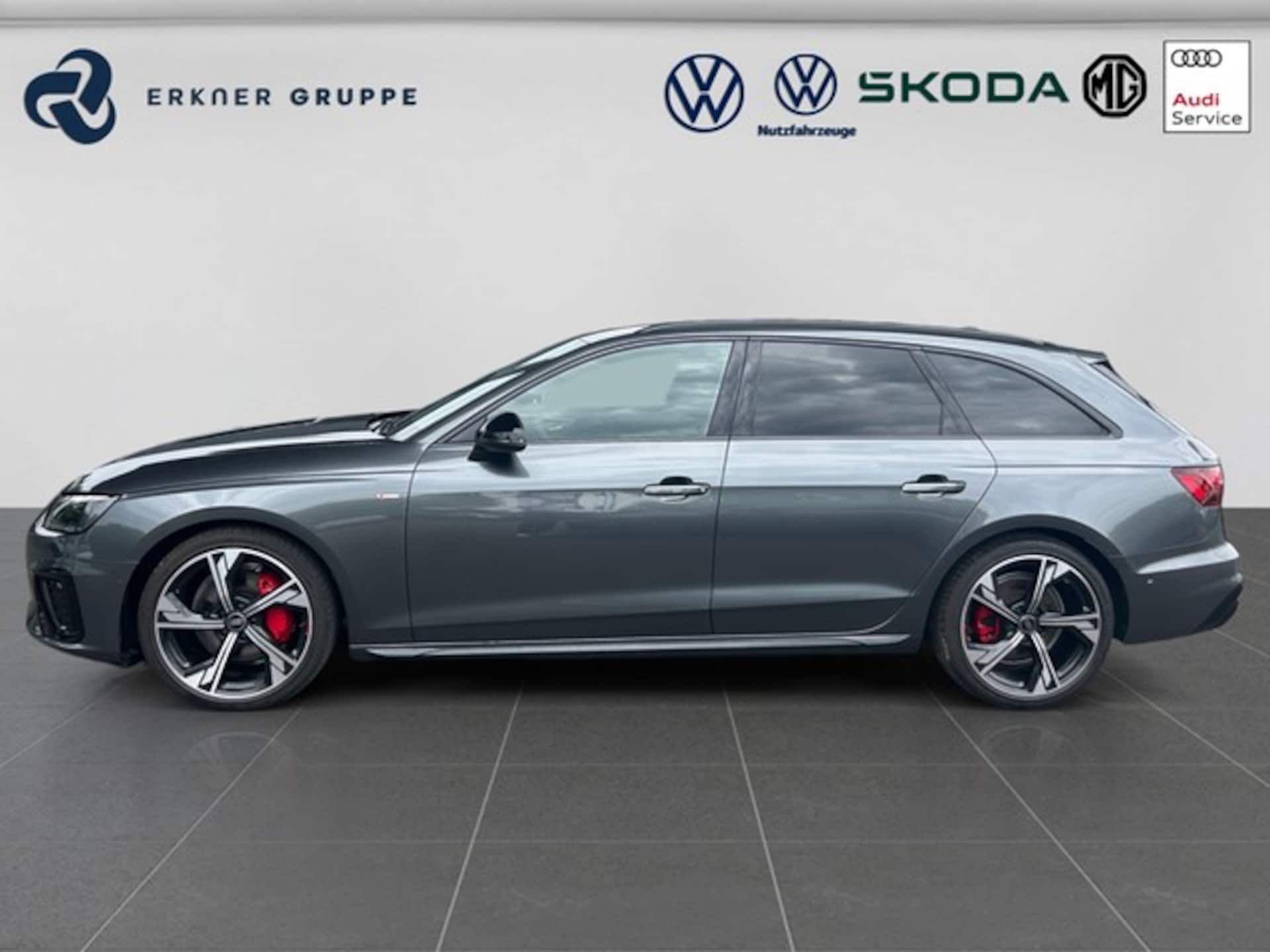 Audi A4 Avant S line