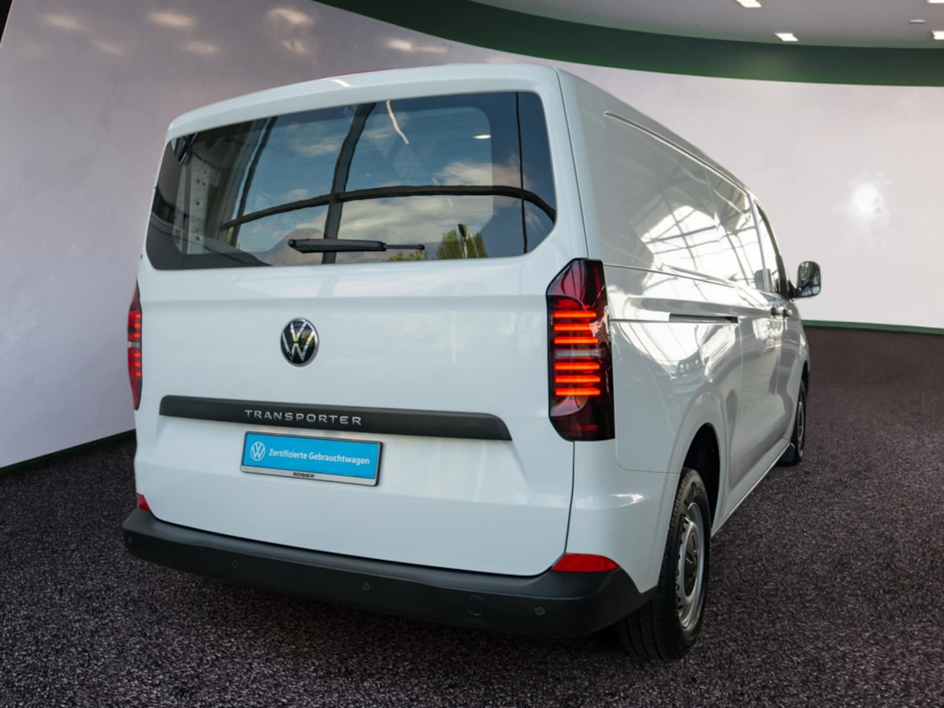 Volkswagen Transporter Kasten langer Radstand